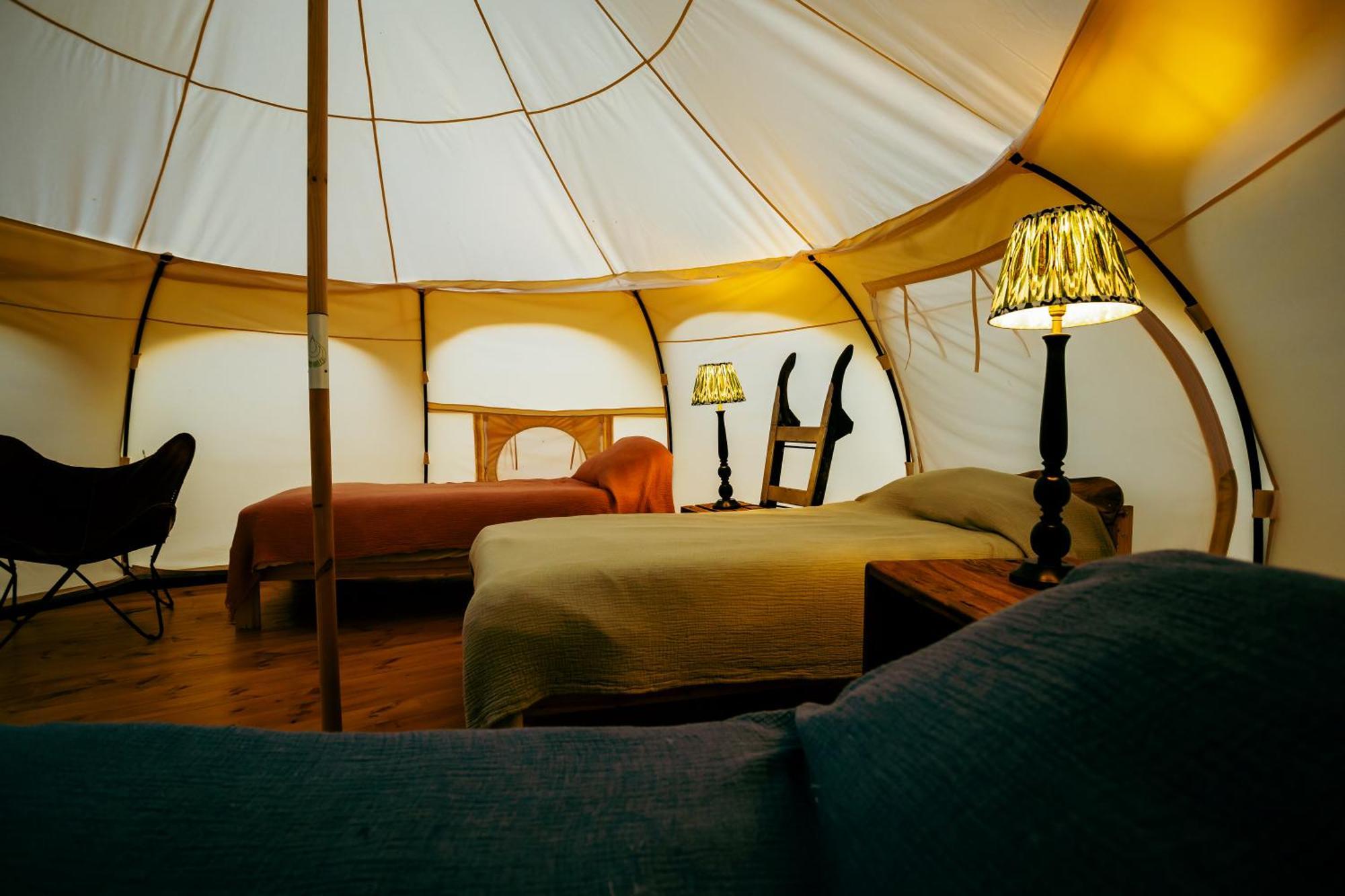 Luxury Glamping Retreat In Battle 빌라 외부 사진