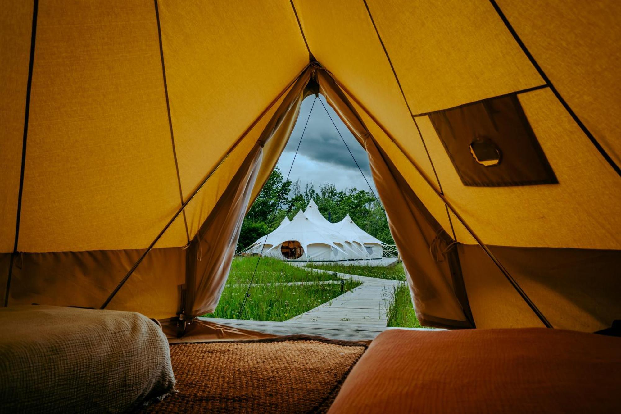 Luxury Glamping Retreat In Battle 빌라 외부 사진