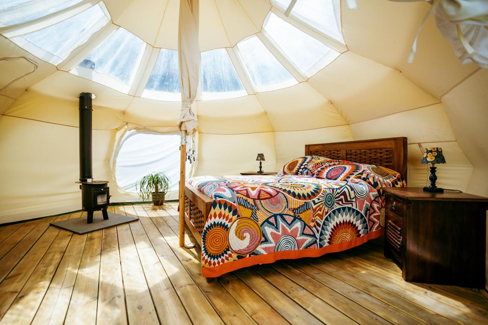 Luxury Glamping Retreat In Battle 빌라 외부 사진
