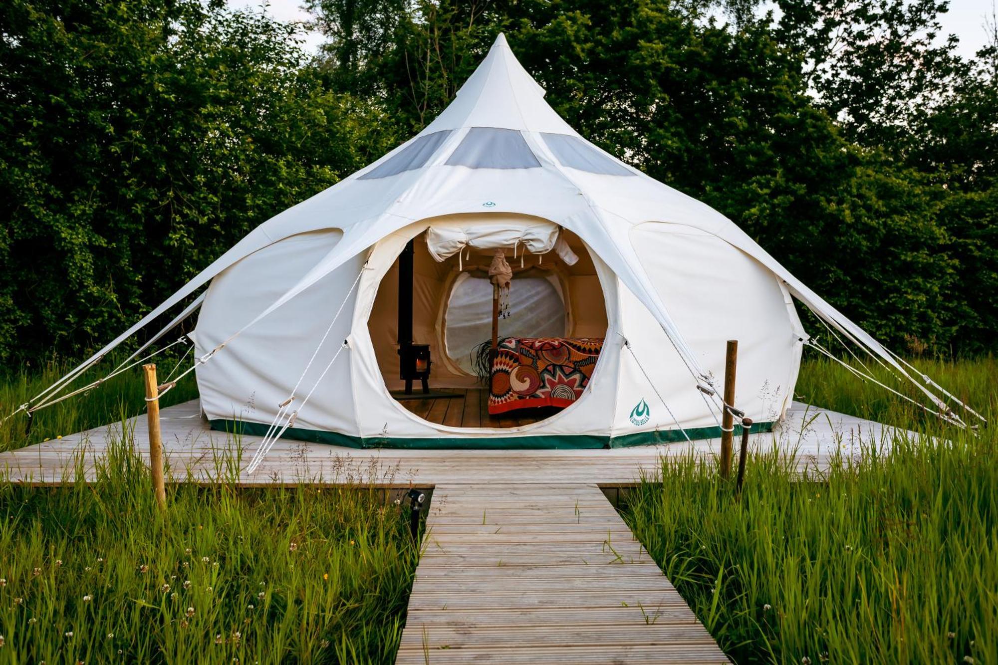 Luxury Glamping Retreat In Battle 빌라 외부 사진